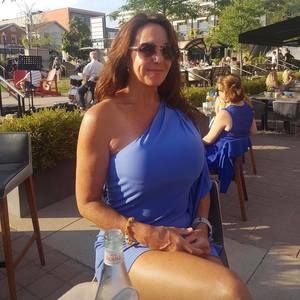 Meet your Posher, Paula